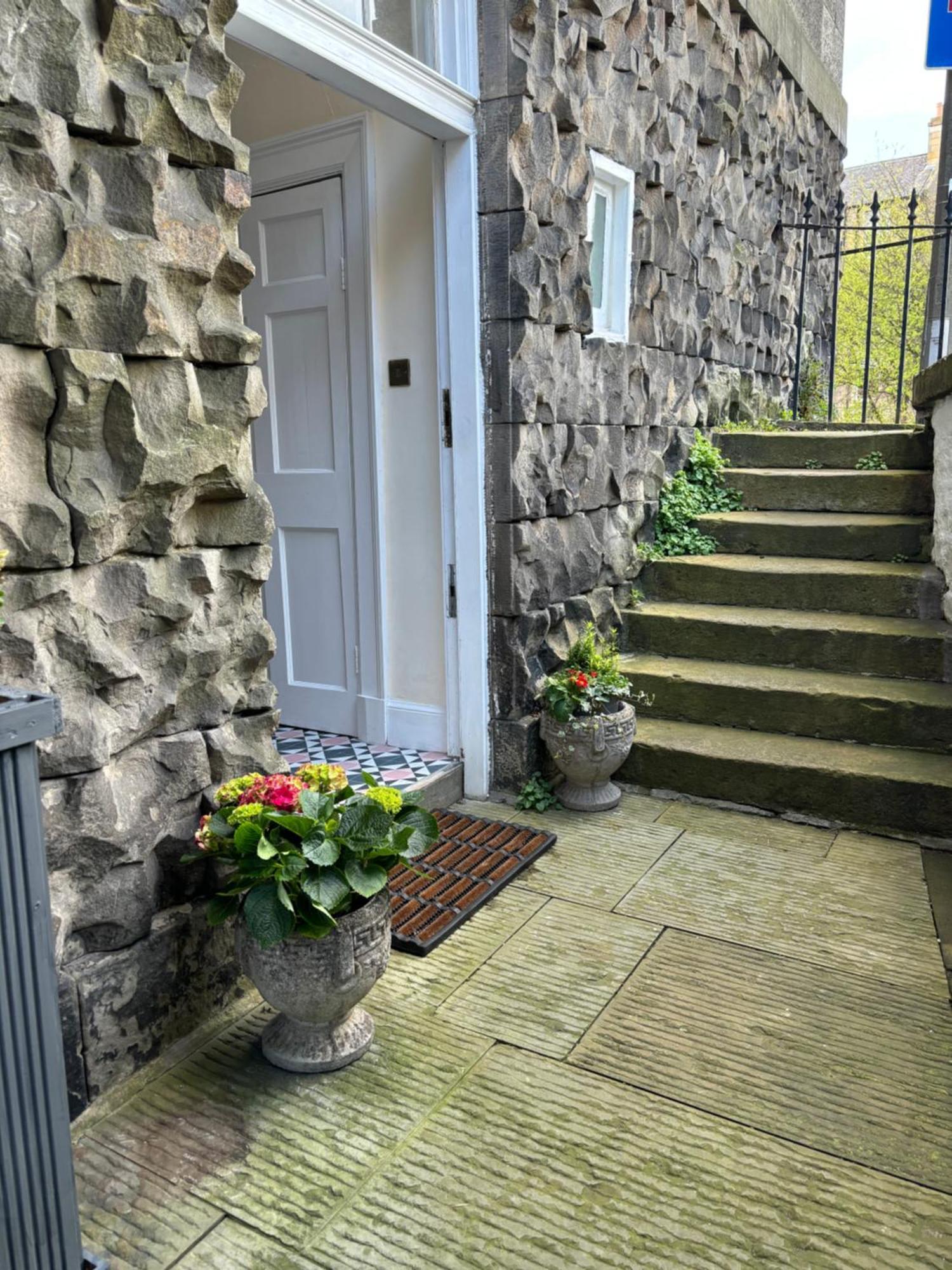 Апартаменты Cosy Georgian Flat Эдинбург Экстерьер фото